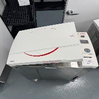 Tuttnauer 3870ELV Autoclave image 0